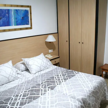 Hotel Carabela 2 Cullera